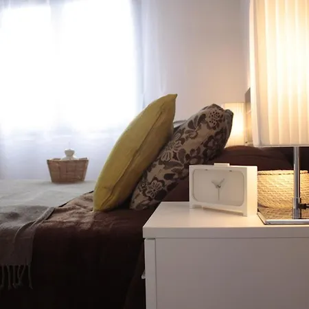 3-apartament Full Equiped, Next To Mobile Congres Appartement *